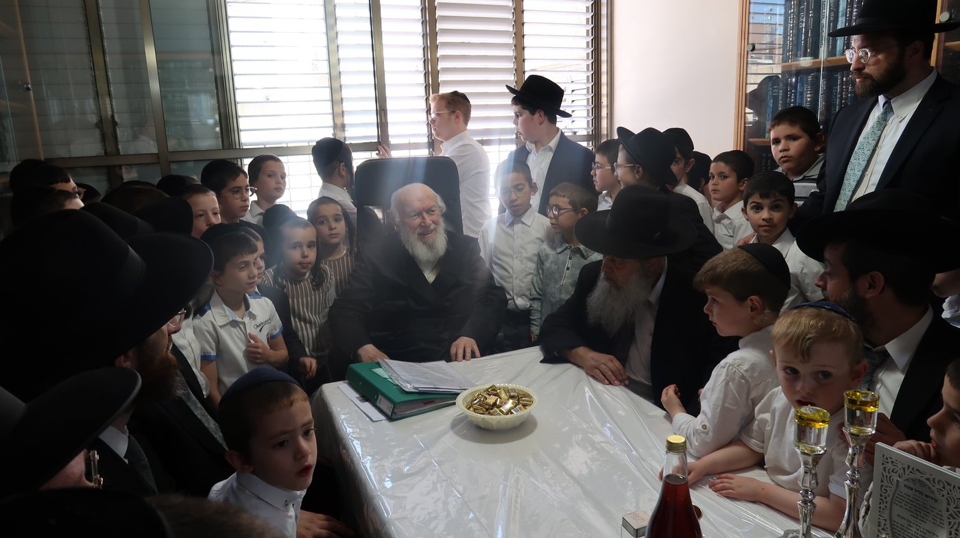 הקבלת פני רבו אצל הגר"י זילברשטיין