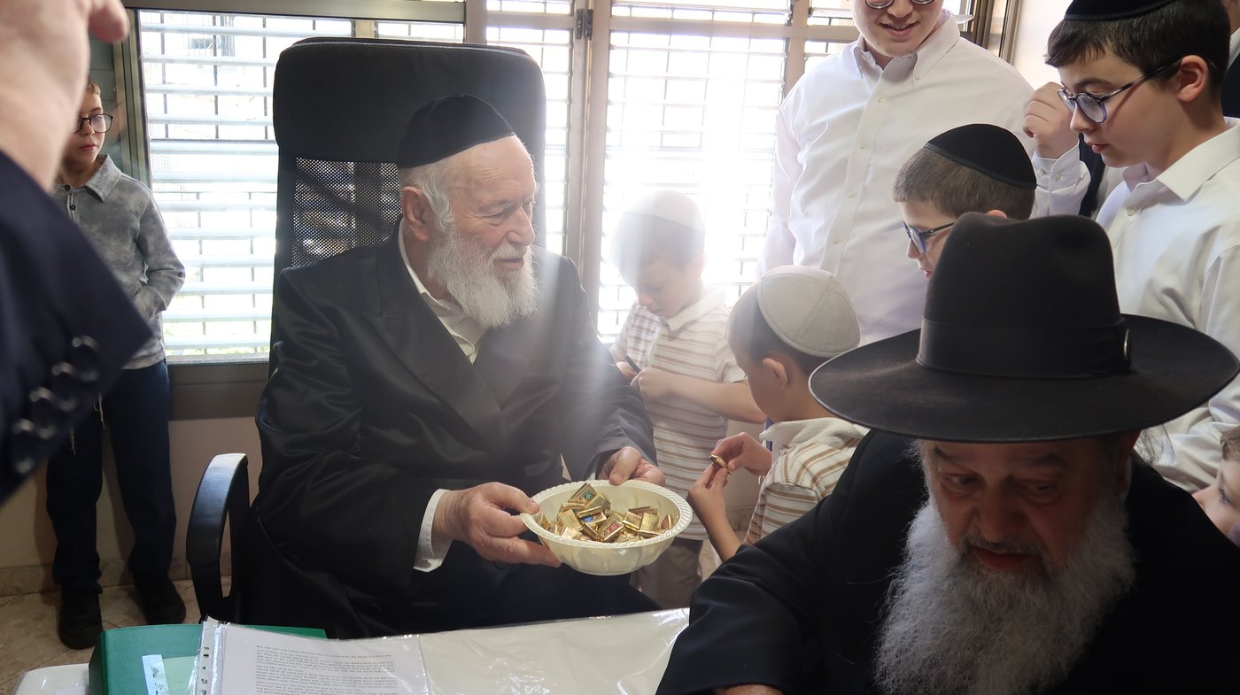 הקבלת פני רבו אצל הגר"י זילברשטיין