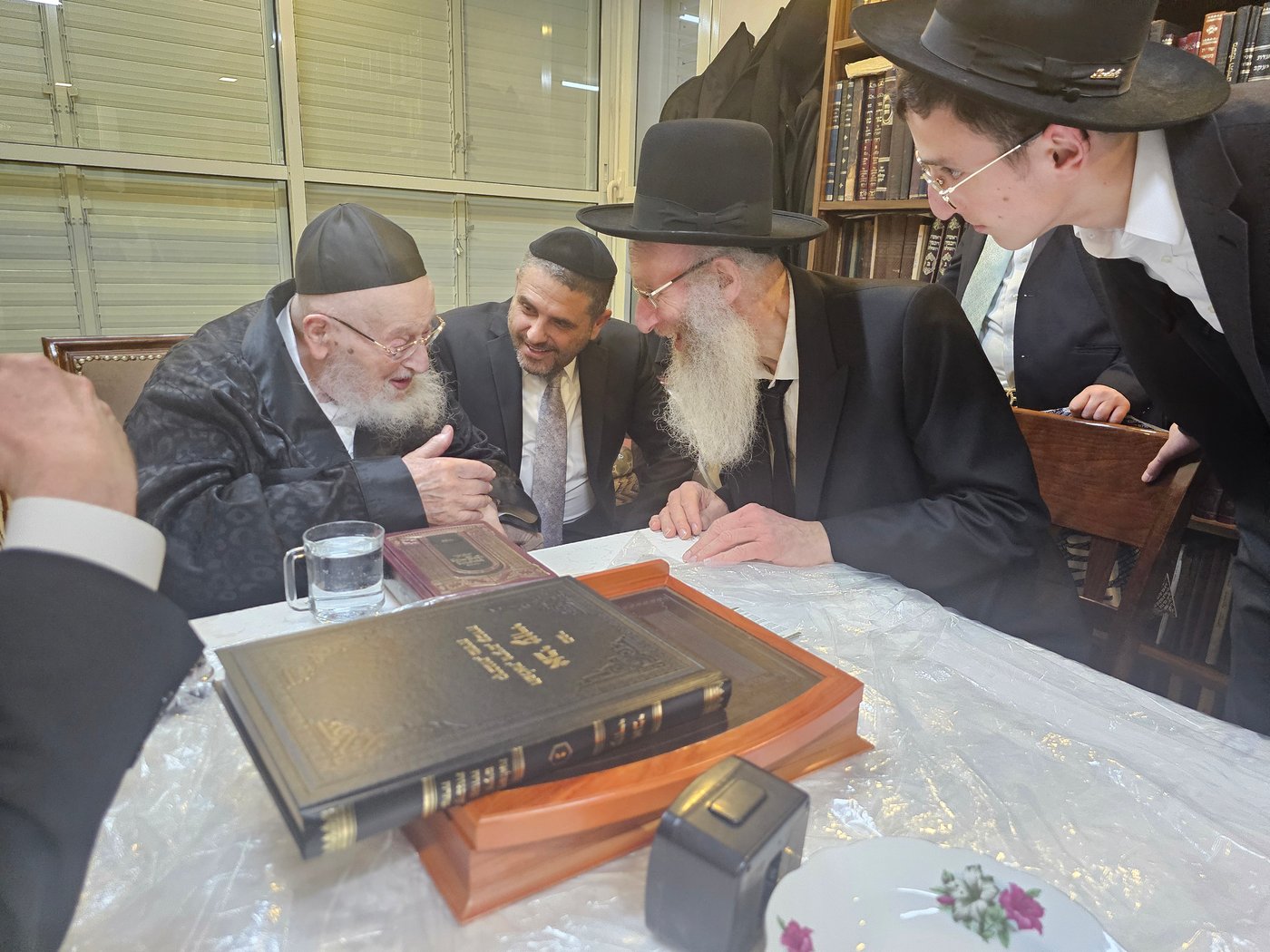חג הפסח אצל הגרמ"צ ברגמן