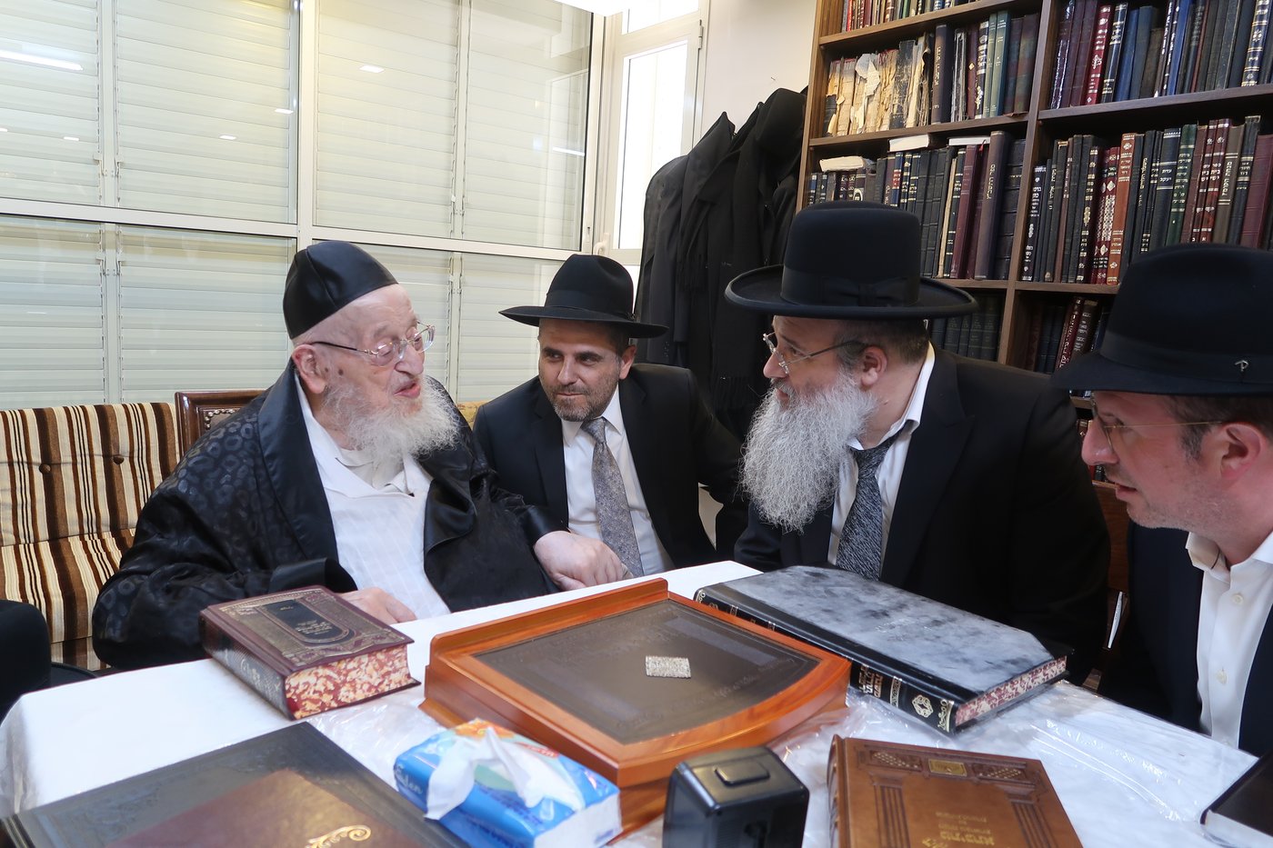 חג הפסח אצל הגרמ"צ ברגמן