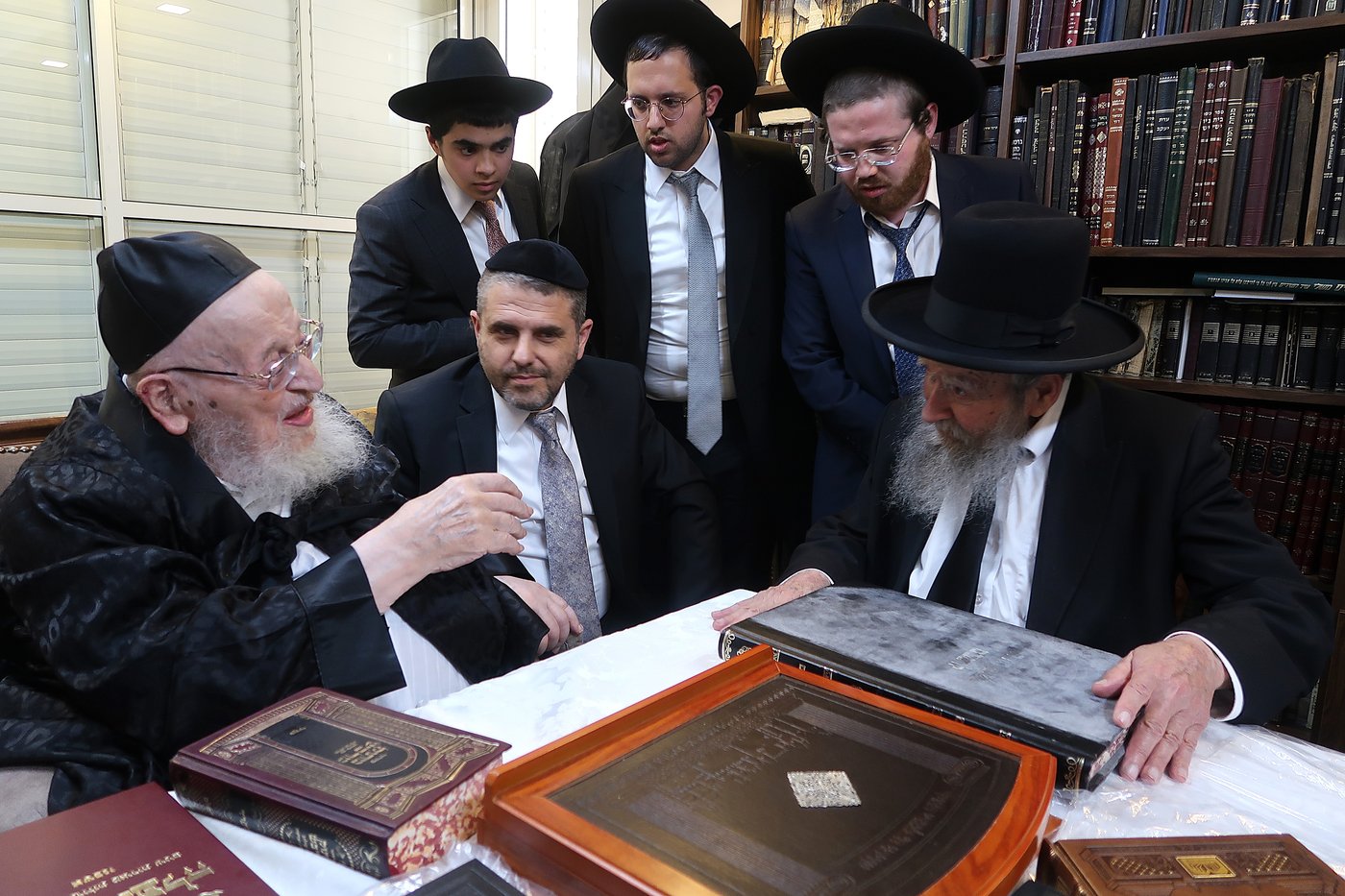 חג הפסח אצל הגרמ"צ ברגמן