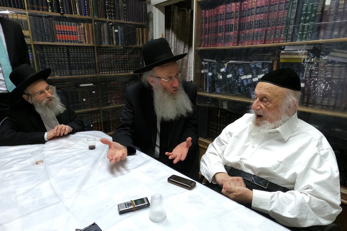 העלייה למעונו של ראש הישיבה הגרב"ד פוברסקי