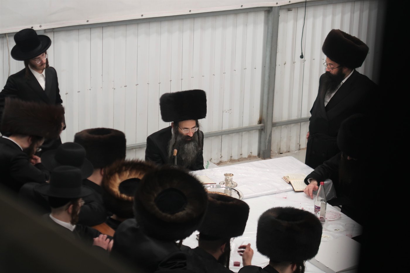 חג הפסח בחצה"ק סטריקוב ירושלים