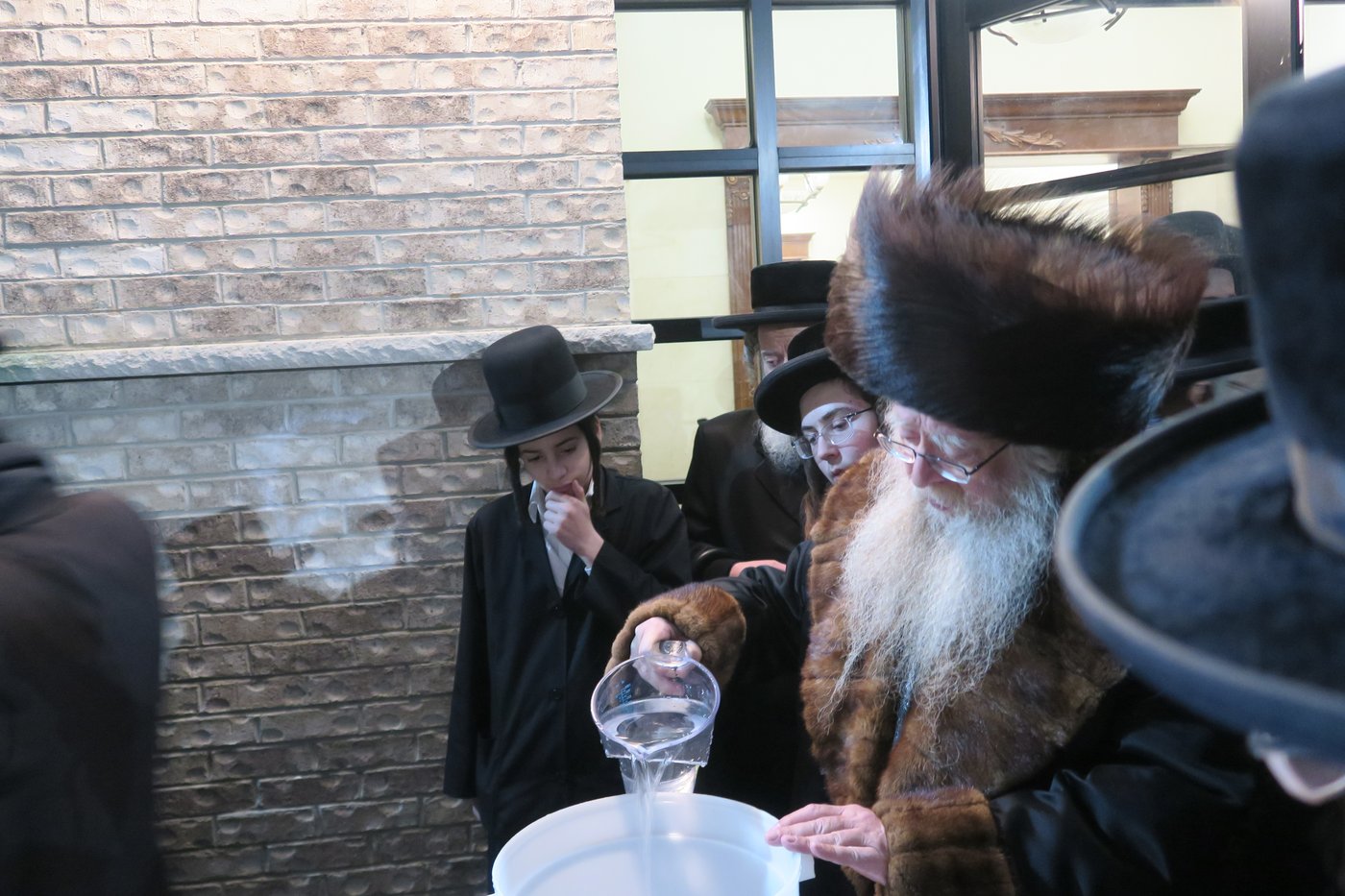 חג הפסח בחצה"ק ניקלשבורג