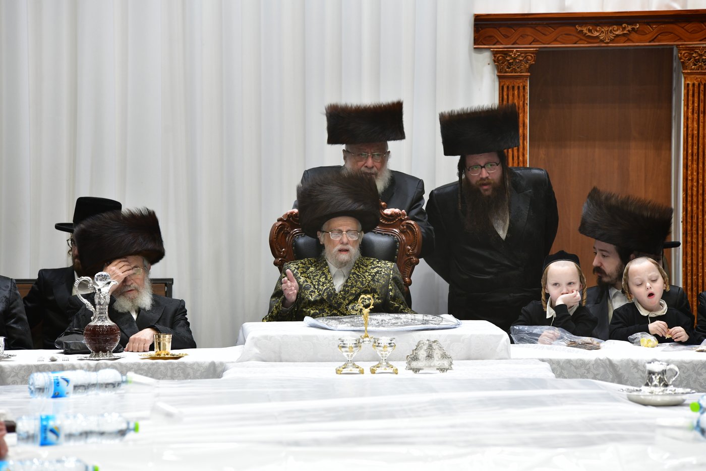 חג הפסח בחצה"ק סערט ויז'ניץ