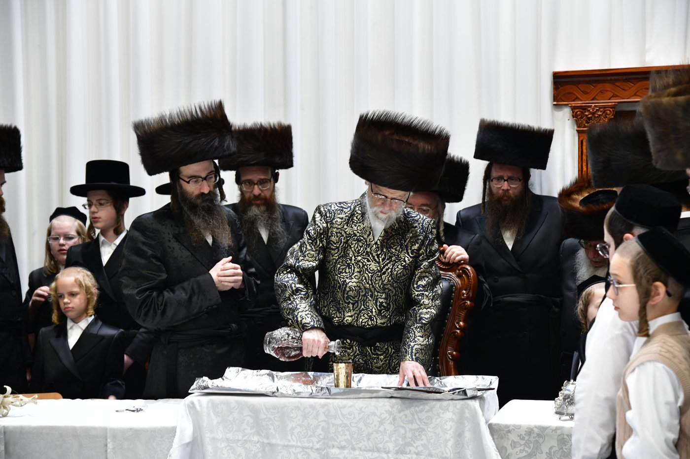 חג הפסח בחצה"ק סערט ויז'ניץ