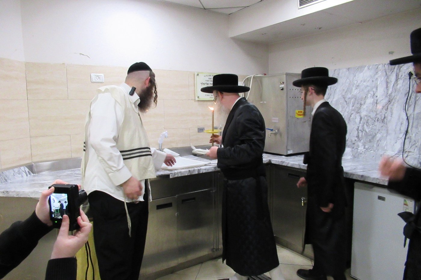 חג הפסח בחצה"ק קרעטשניף קריית גת 