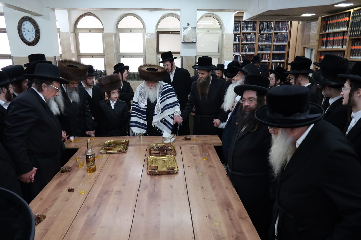 שמחת בר מצווה לנכד האדמו"ר ממכנובקא בעלזא