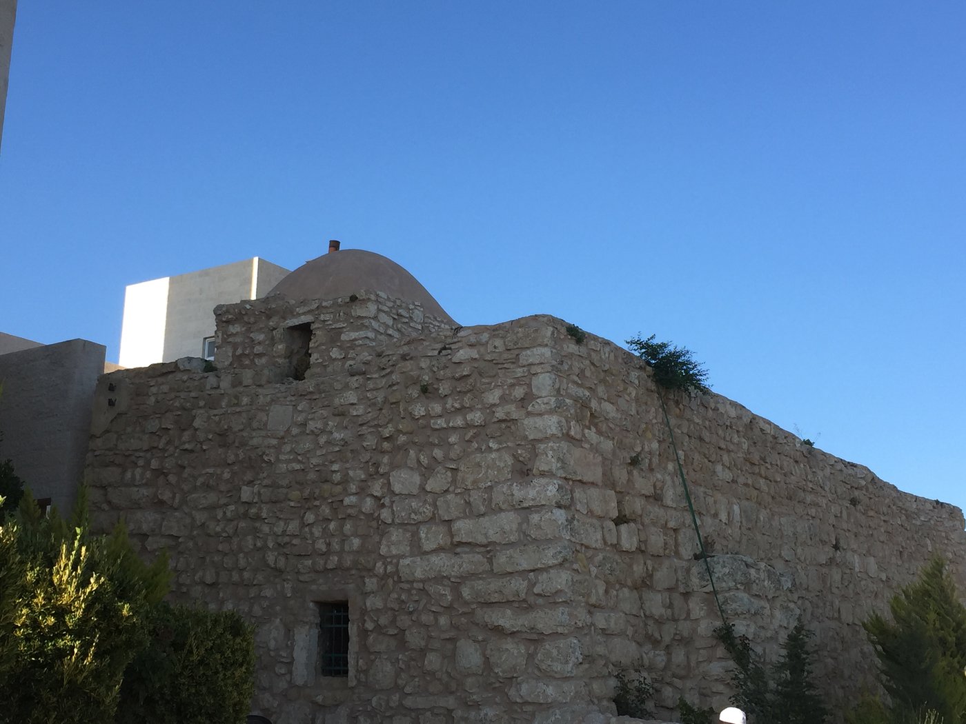 המבנה העתיק המיוחס לקבר יהושע