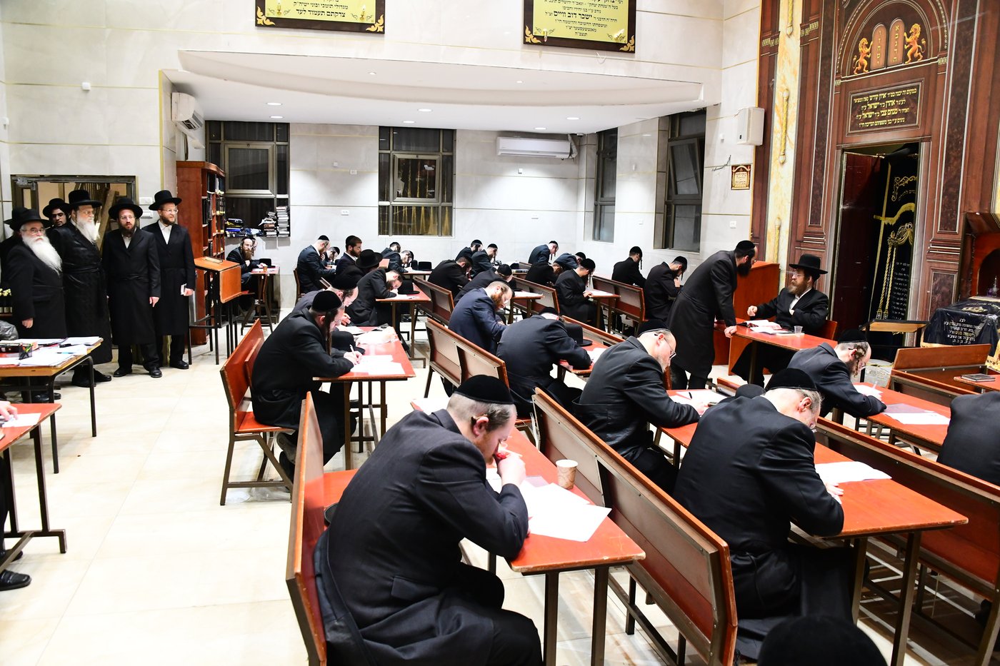 מבחן על אלפי דפי גמרא במודז'יץ