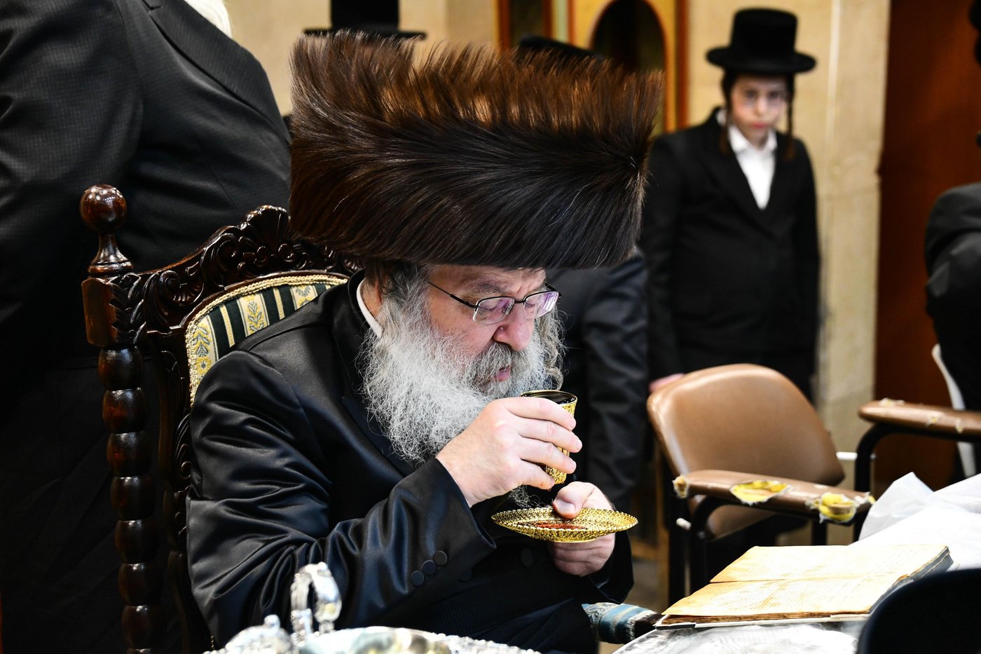 פסח שני בחצה"ק נדבורנה
