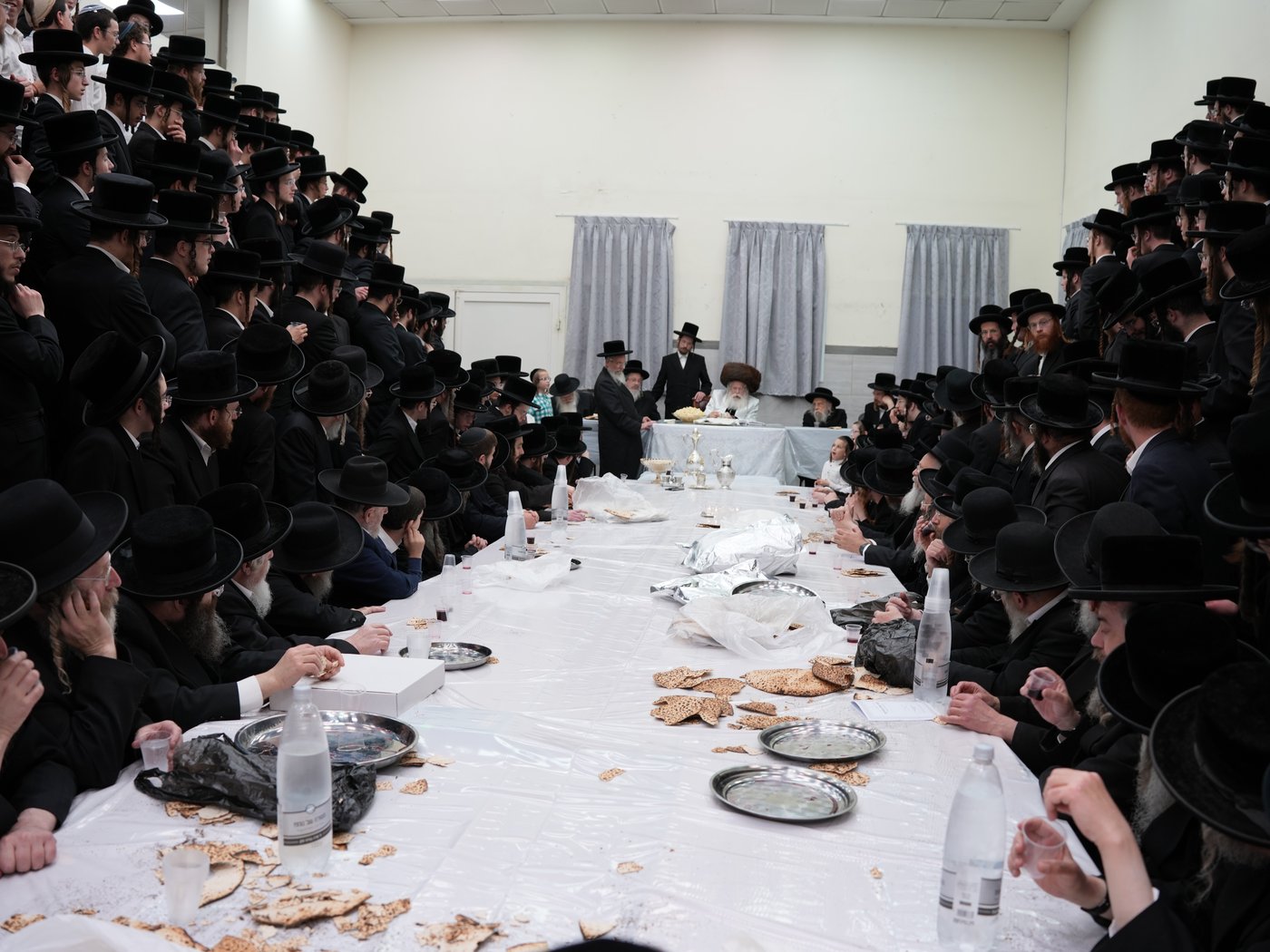 פסח שני בחצה"ק נדבורנה ירושלים