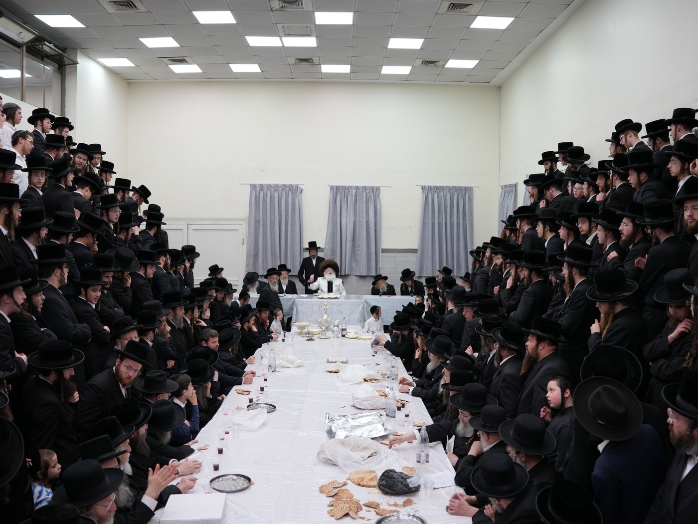 פסח שני בחצה"ק נדבורנה ירושלים