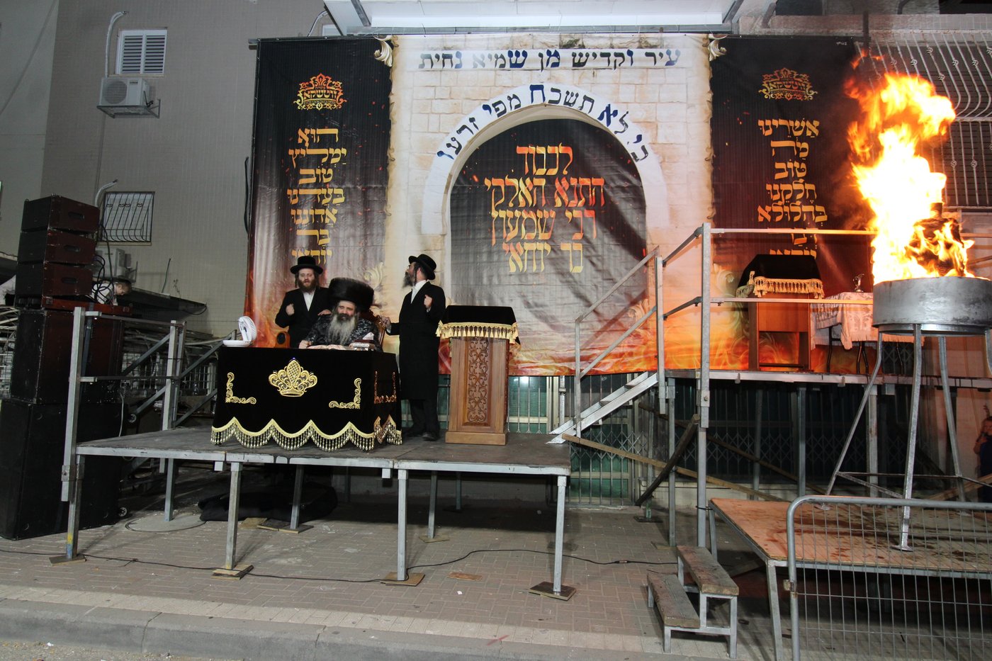 ההדלקה בחצה"ק זוטשקא
