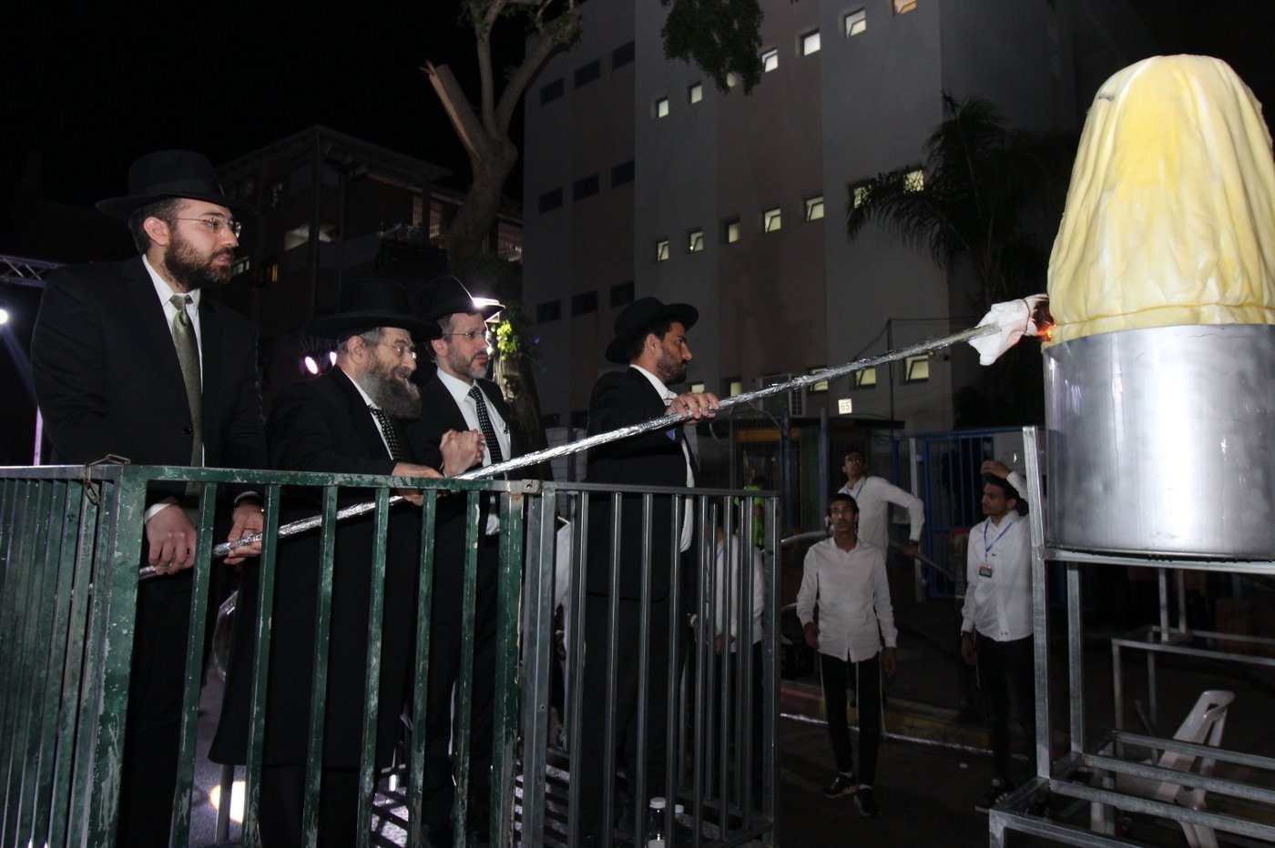 ההדלקה המרכזית בחמדת שמעון