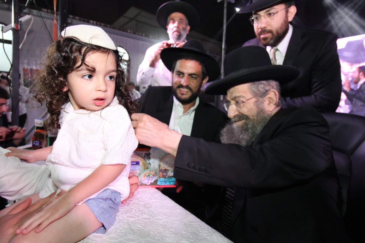 ההדלקה המרכזית בחמדת שמעון