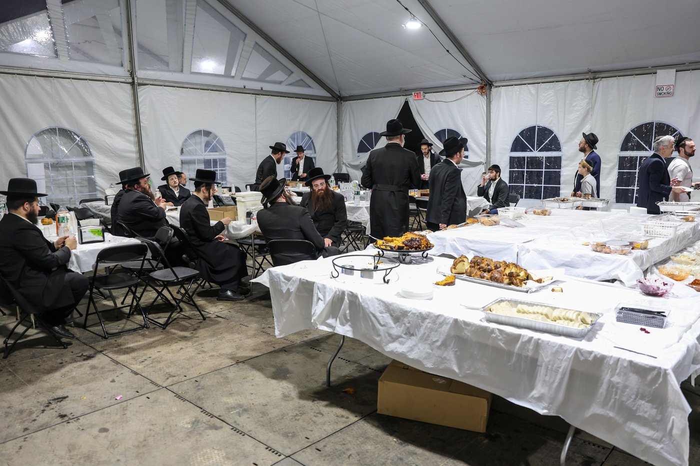 אלפי ישראל בעליה לציון הרה"ק מבאבוב זצ"ל בליל ל"ג בעומר תשפ"ה