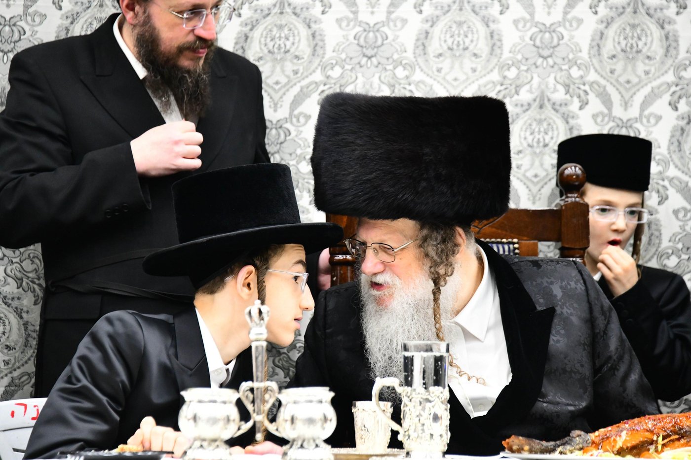 שמחת בר המצווה בחצה"ק נדבורנה - מודז'יץ