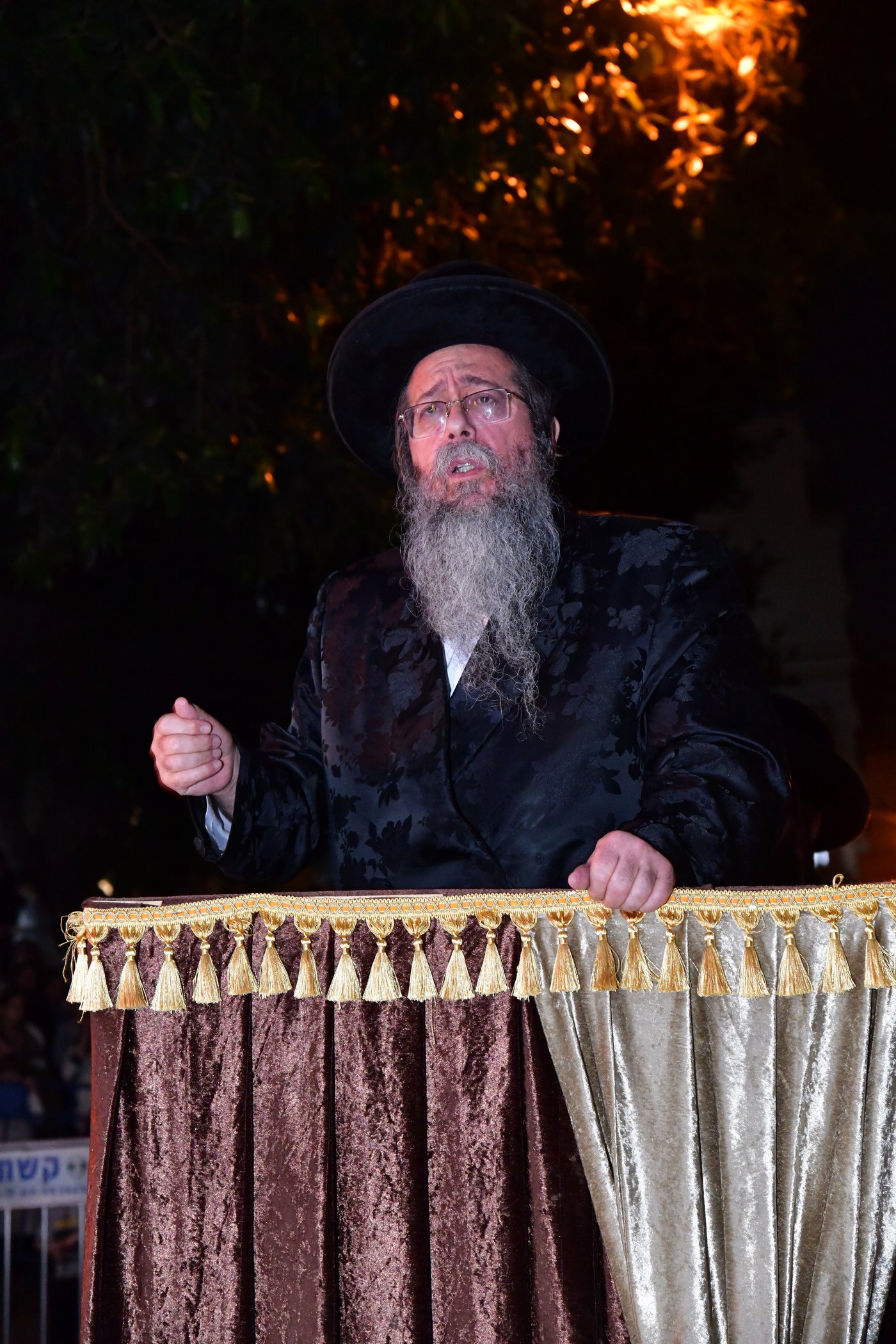 ל"ג בעומר בחצה"ק שבט הלוי