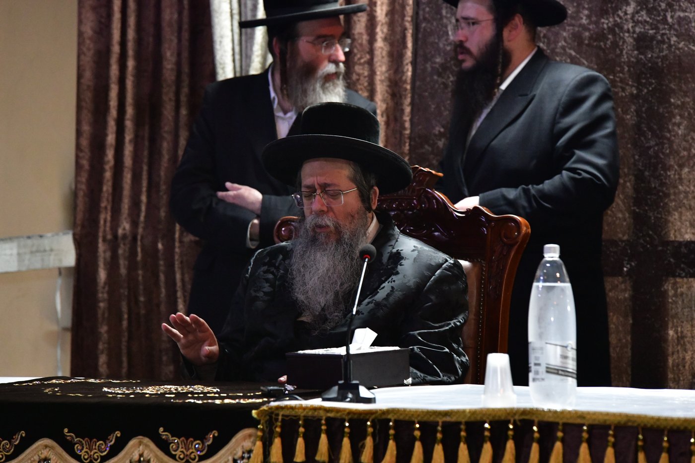 ל"ג בעומר בחצה"ק שבט הלוי