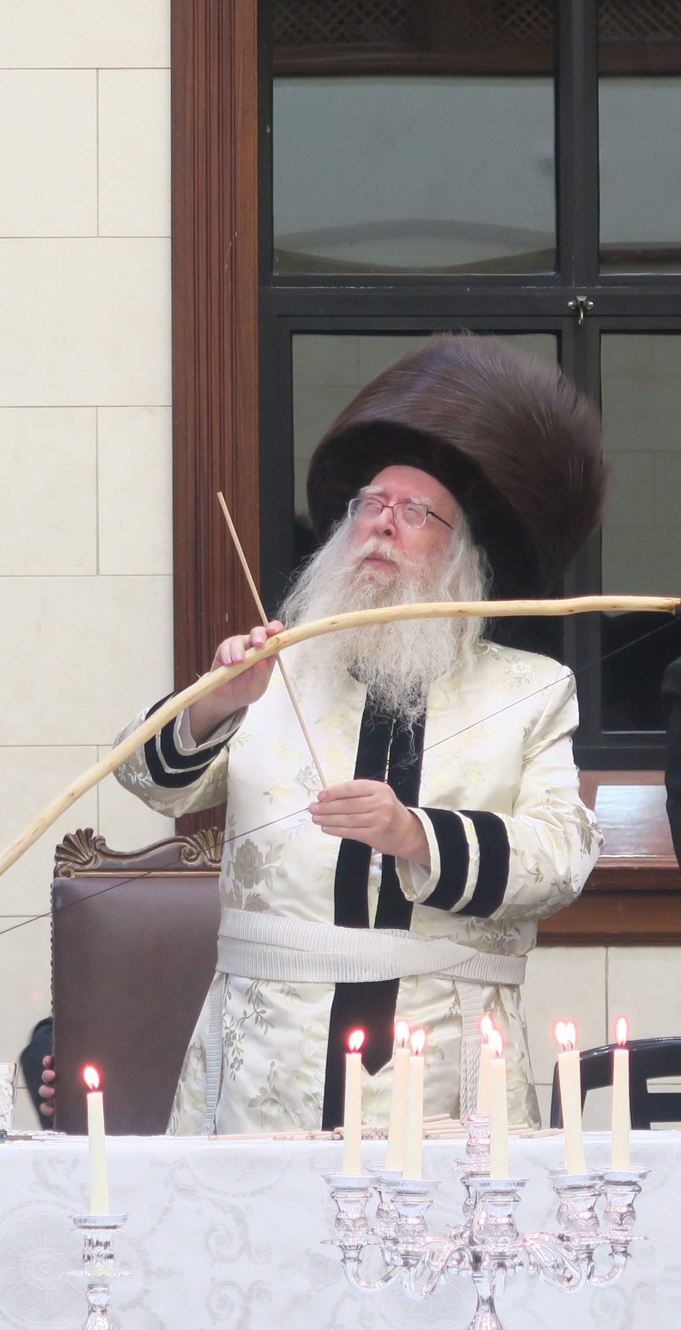 ל"ג בעומר בחצה"ק ניקלשבורג
