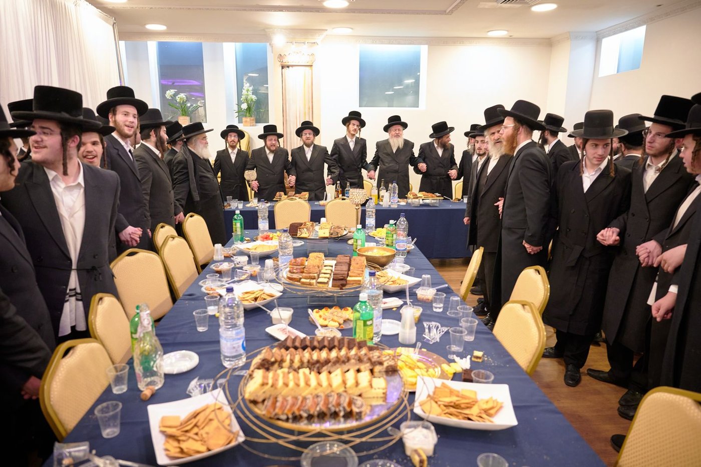שמחת בית סלאטפינא, טשענגער, מודז'יץ, ליזענסק