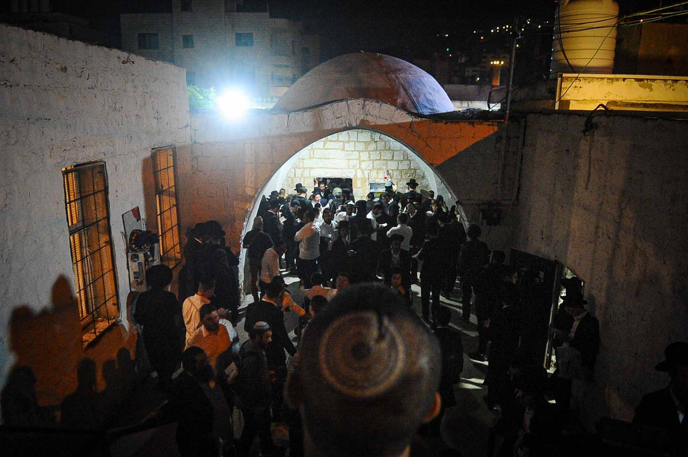 ספירת 'יסוד שביסוד' בקבר יוסף הצדיק בשכם