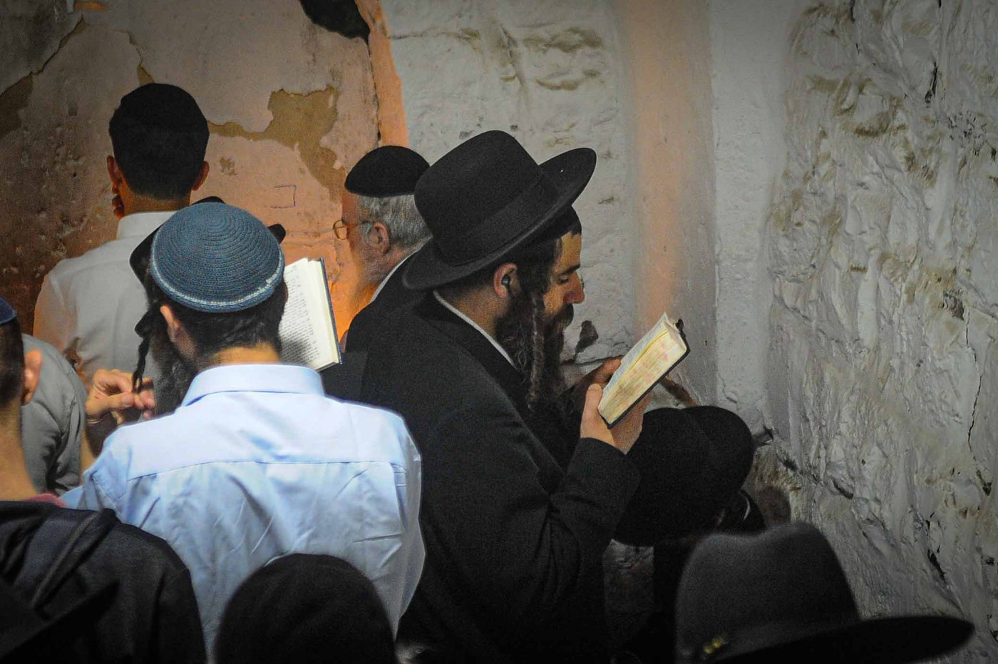 ספירת 'יסוד שביסוד' בקבר יוסף הצדיק בשכם