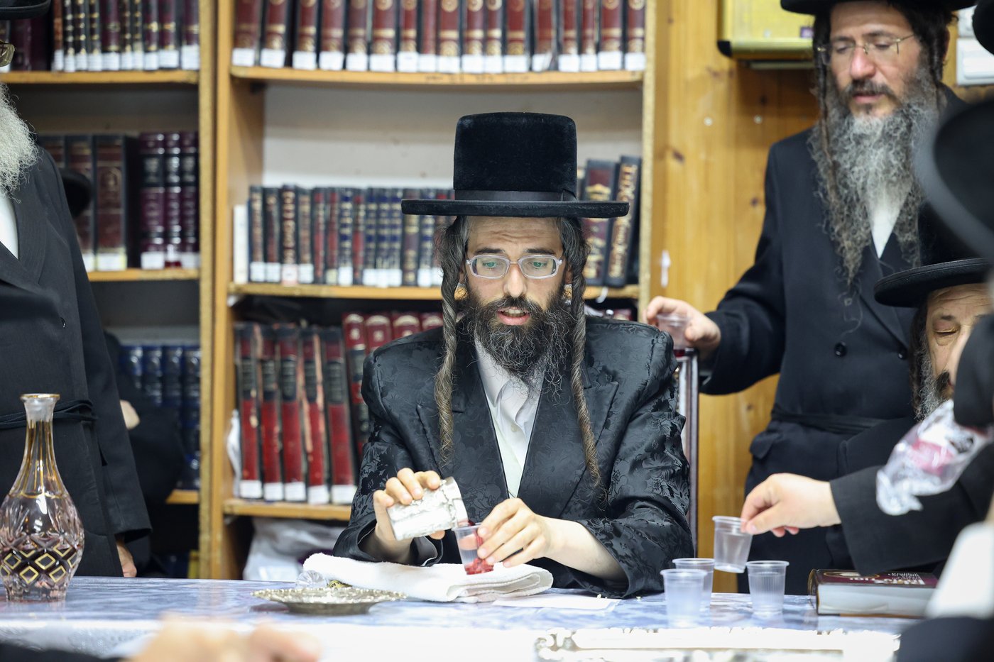 הילולת הרה"ק רבי שלמה מזוועהיל זי"ע