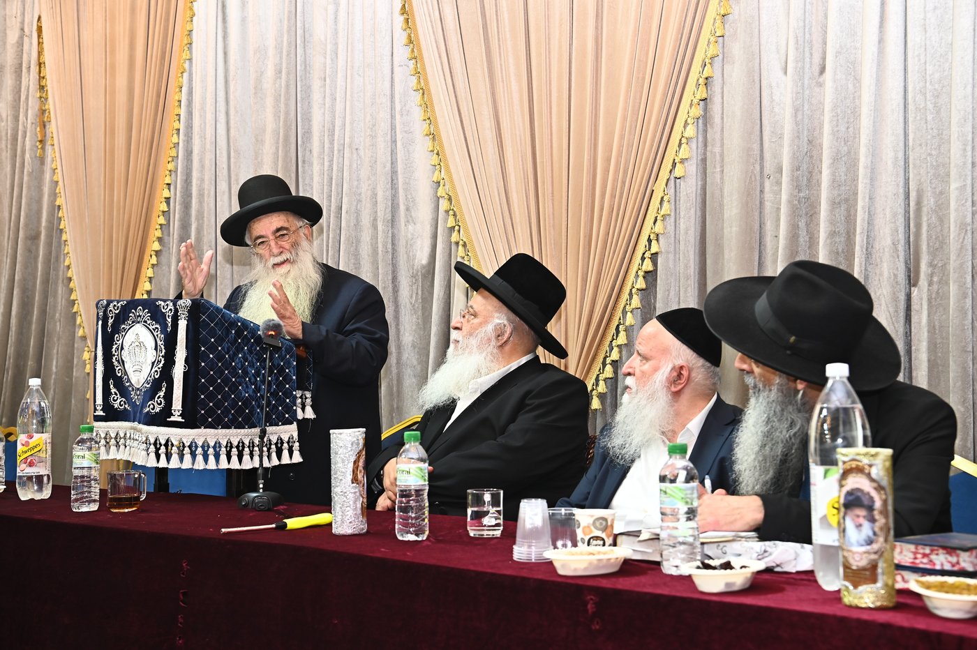 עצרת מספד לזכרו של זקן המקובלים רבי שלום שמואלי זי"ע