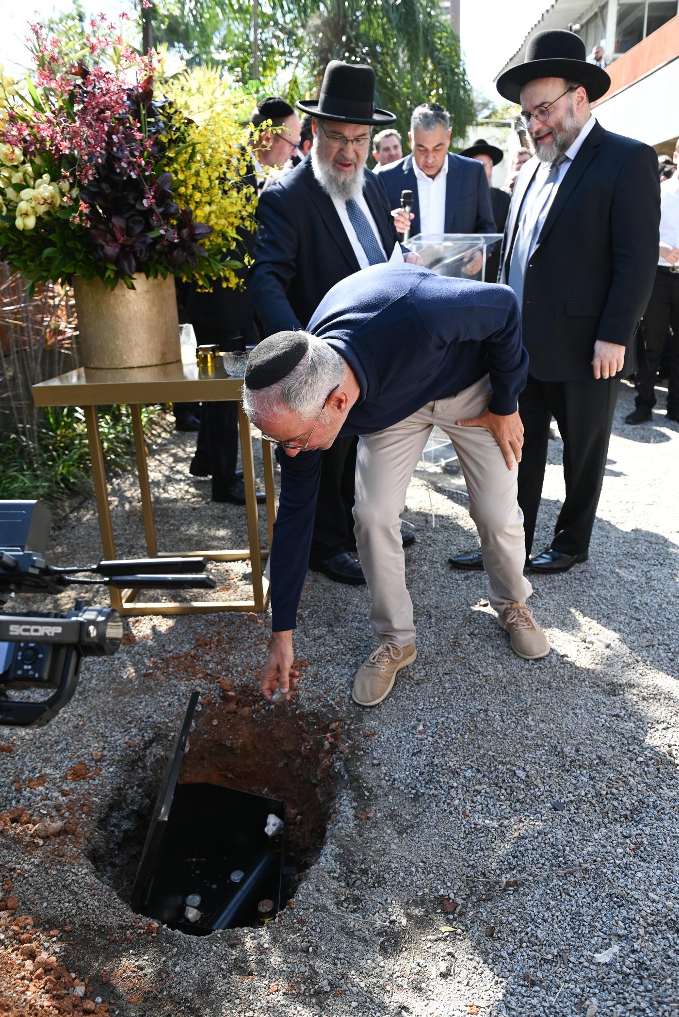 אבן הפינה בישיבת באר אברהם ברזיל