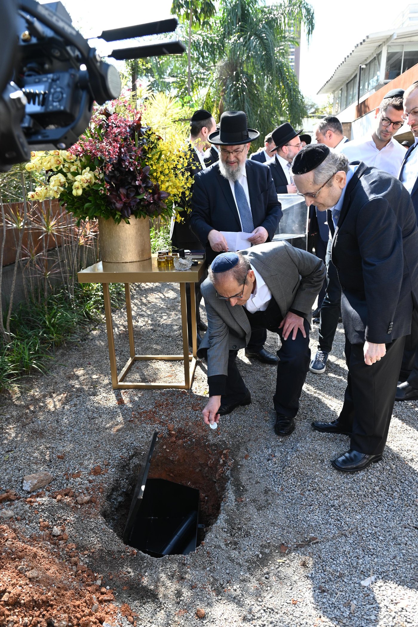 אבן הפינה בישיבת באר אברהם ברזיל