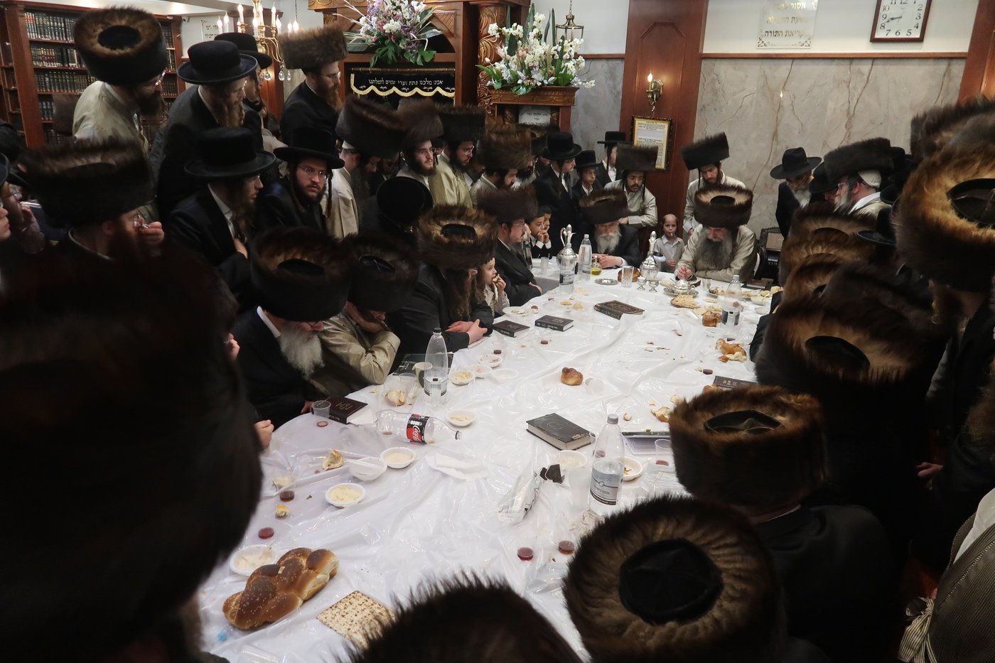 נעילת החג שבועות בחצה"ק לעלוב ירושלים