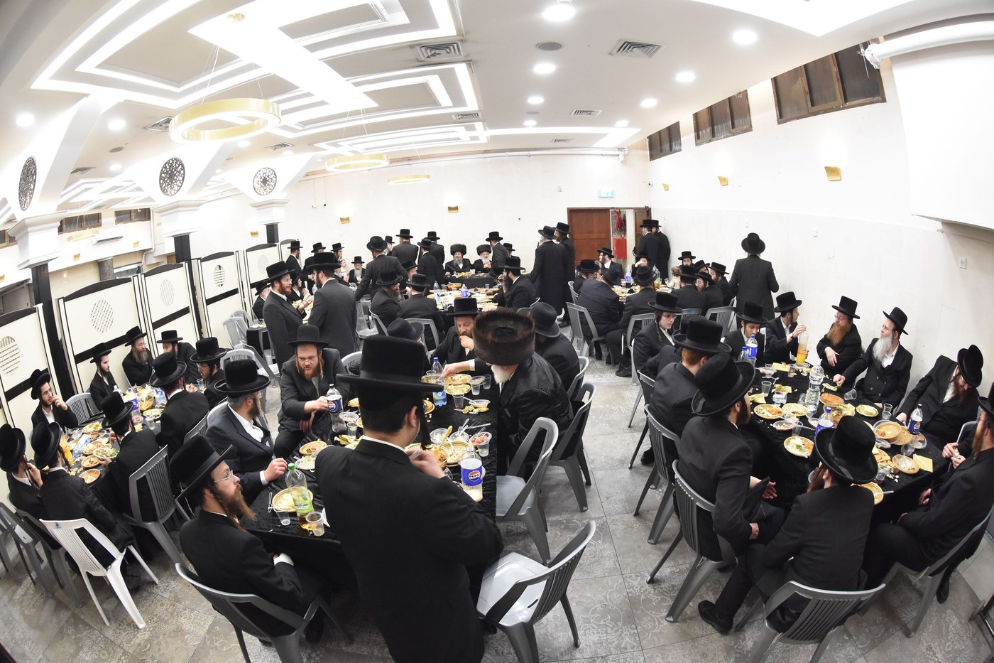 שמחת אירוסי נין האדמו"ר בעל ה"אריה שאג" מצאנז ז'מיגרד