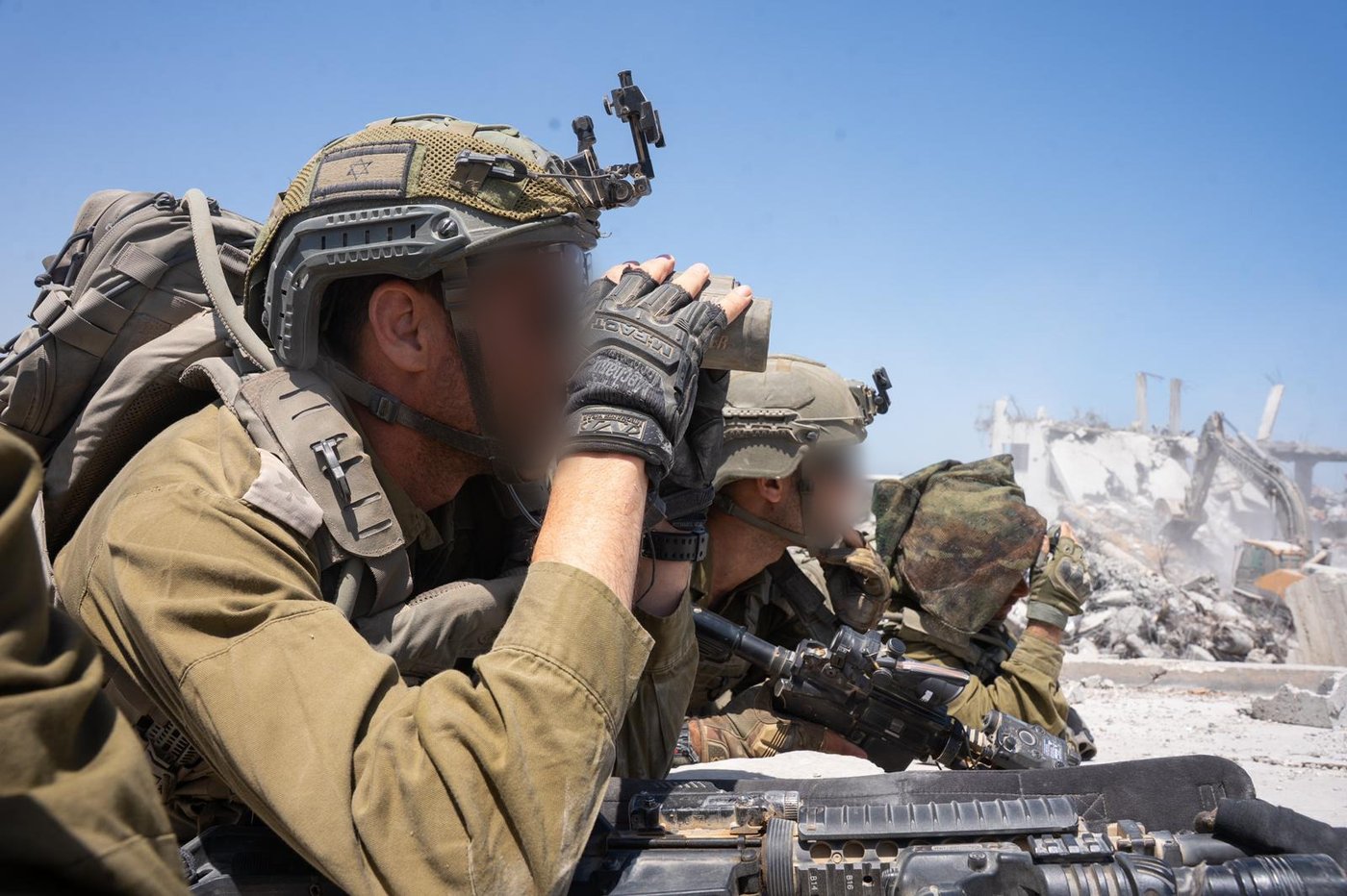 הפעילות ברצועה