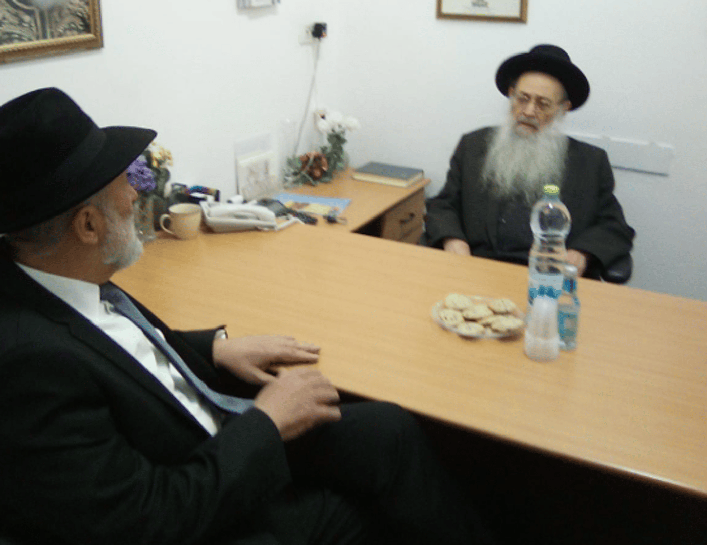 דרעי במעונו של הגר"מ מאיה