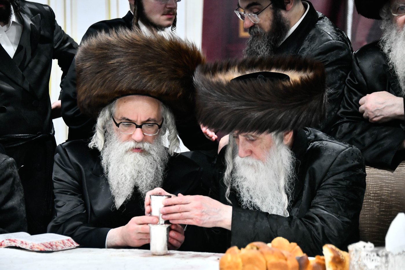 שמחת בית מכנובקא בעלזא - נחלת אהרן - בערגזאס