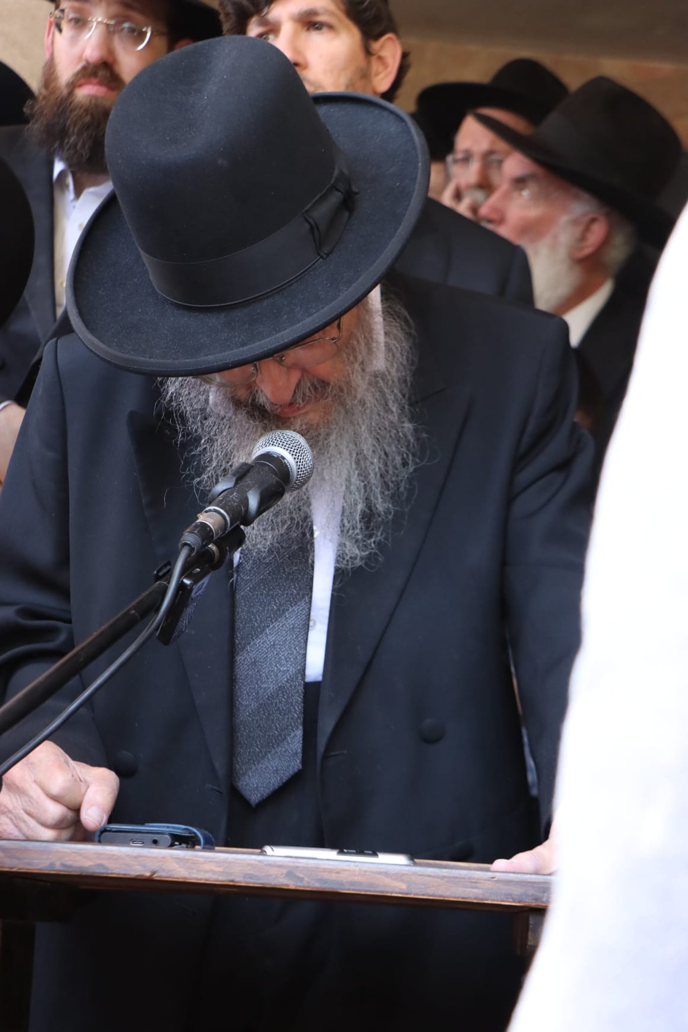 הלוויית הגאון ר' אליעזר דן דרבקין זצ"ל