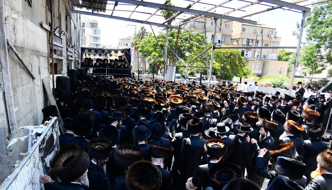 שמחת בית לוצק 