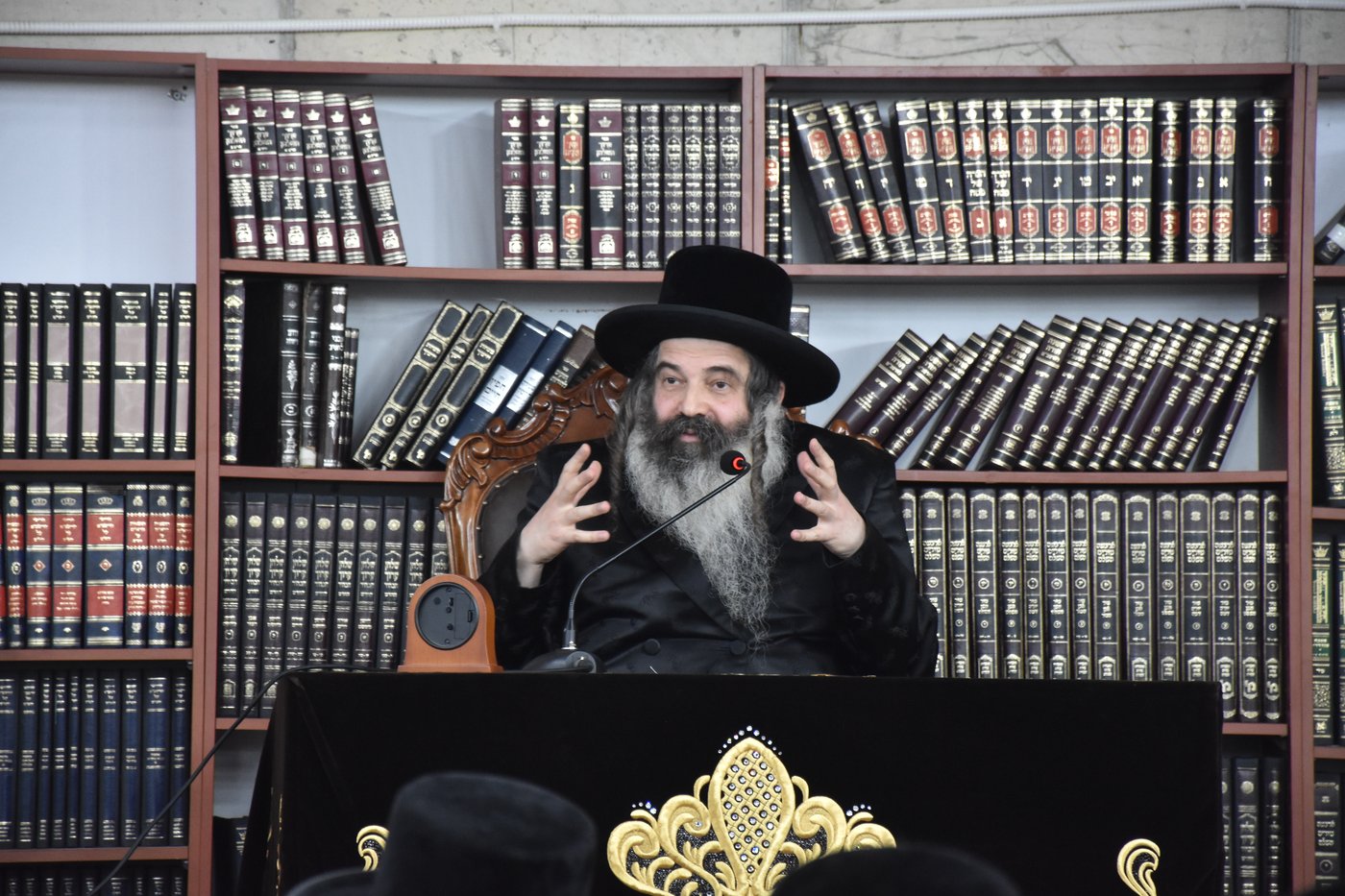כינוס "וַתְּלַמְּדֵם" בחצר הקודש זוטשקא