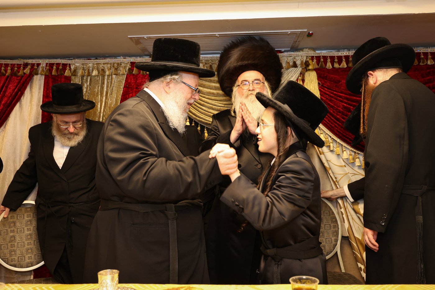 שמחת בר המצווה לנכדו הראשון של הרה"צ רבי אלימלך בידרמן