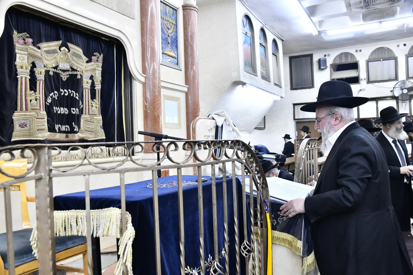 עצרת חיזוק בבית הכנסת ברמת אלחנן