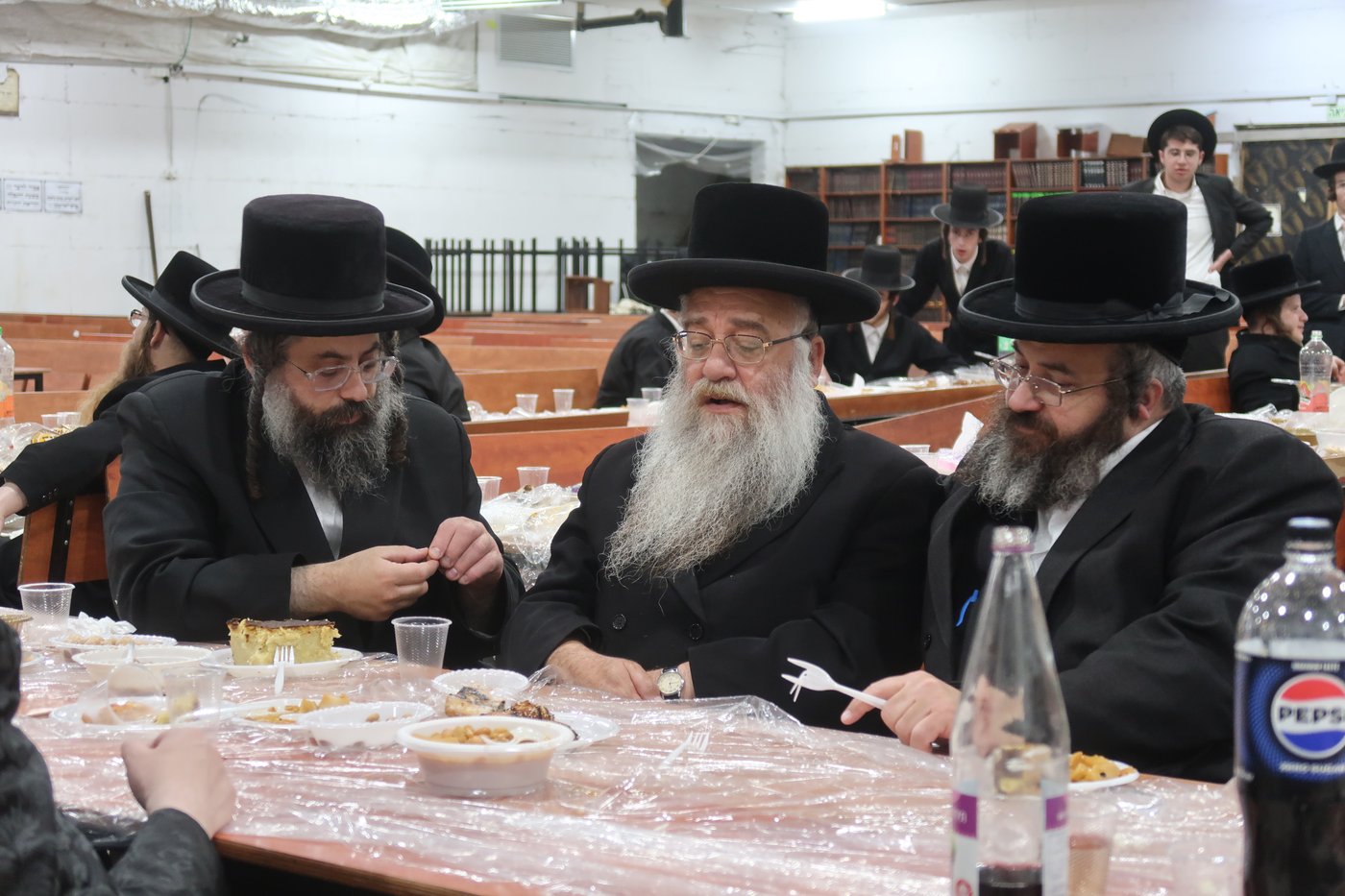 וואכט נאכט לבן הרב ישראל הגר