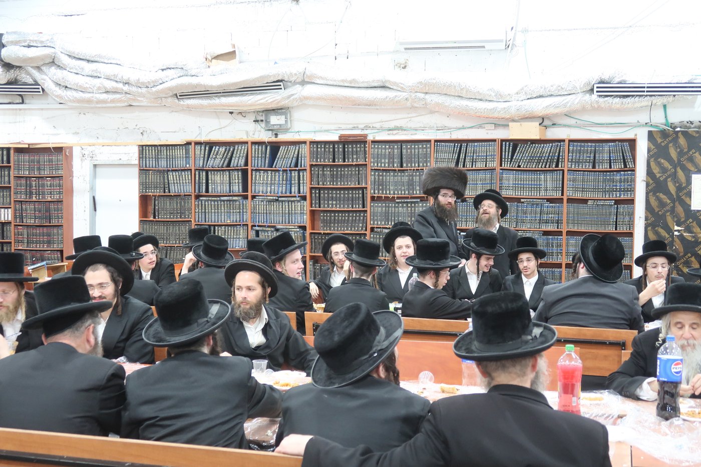 וואכט נאכט לבן הרב ישראל הגר