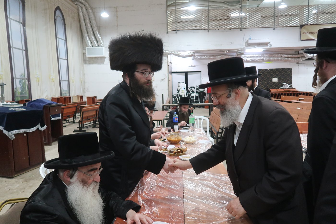וואכט נאכט לבן הרב ישראל הגר