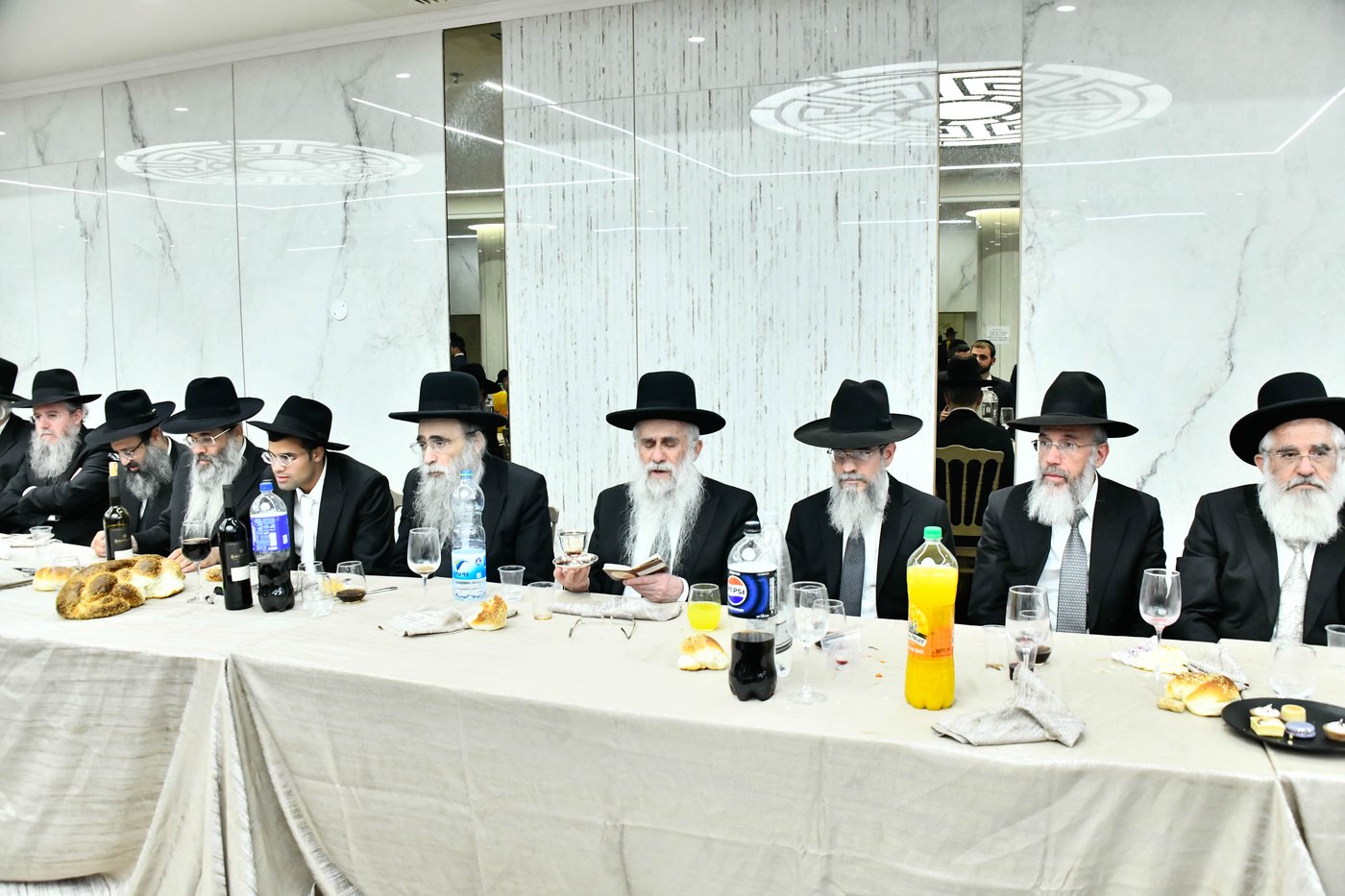 שמחת נישואי נכד הגאון רבי בצלאל פנחסי