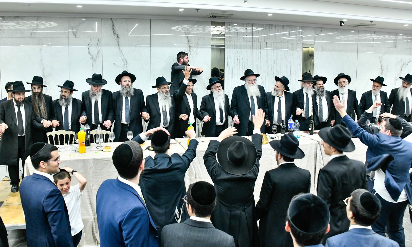 שמחת נישואי נכד הגאון רבי בצלאל פנחסי