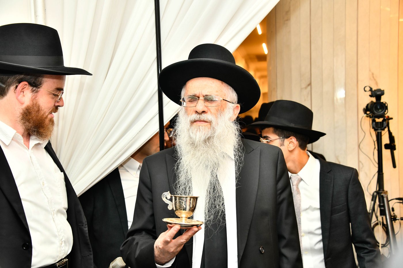 שמחת נישואי נכד הגאון רבי בצלאל פנחסי