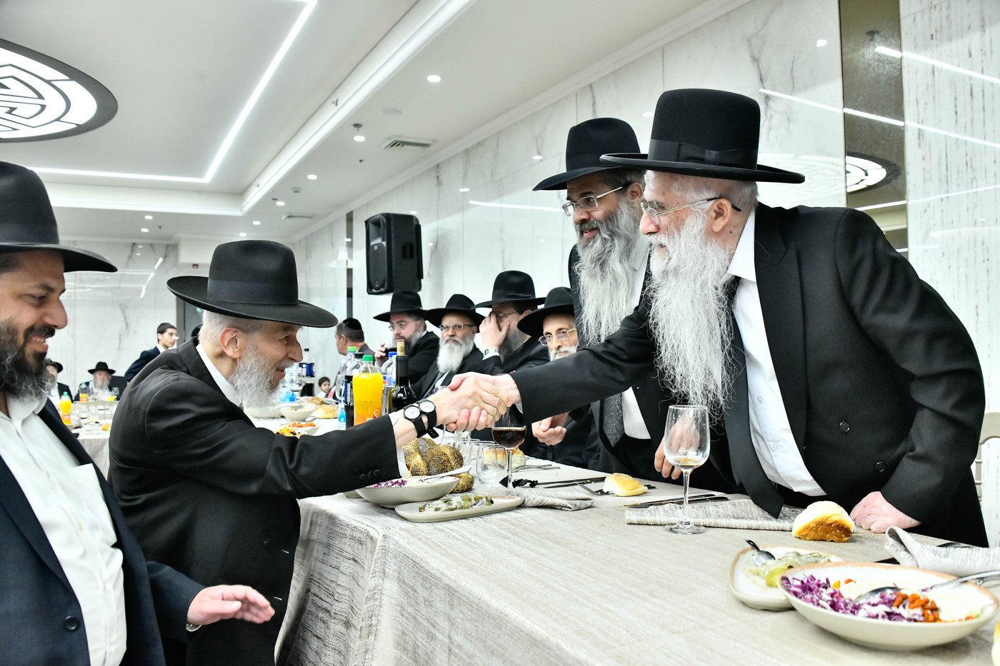 שמחת נישואי נכד הגאון רבי בצלאל פנחסי
