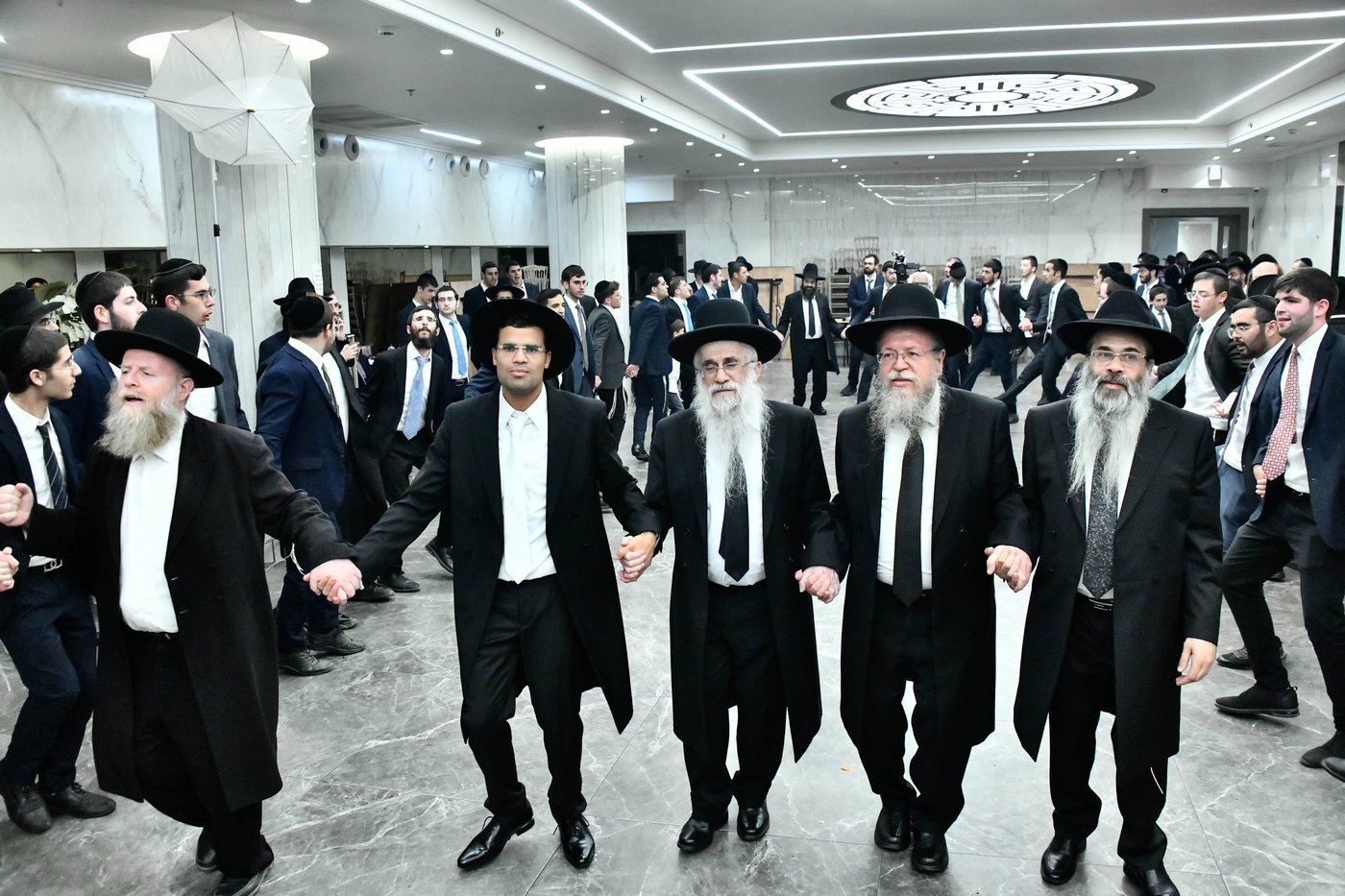 שמחת נישואי נכד הגאון רבי בצלאל פנחסי